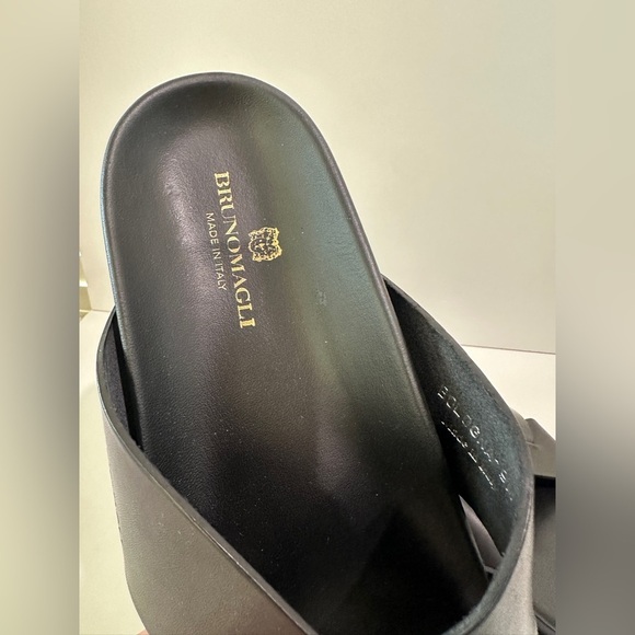 BRUNO MAGLI  Bologna Slide Sandal‎ - Black size 39! NEW main image 9
